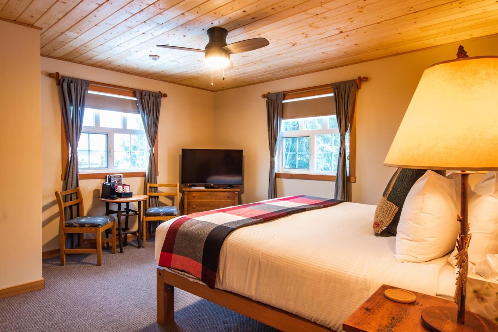Courthouse Inn Revelstoke Eksteriør billede